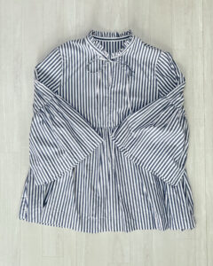 ストライプブラウス